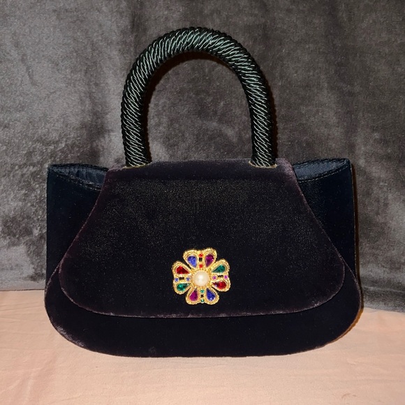 Vintage Black Velvet 2-Way Embellished Brooch Charm Structured Handbag - Picture 1 of 8